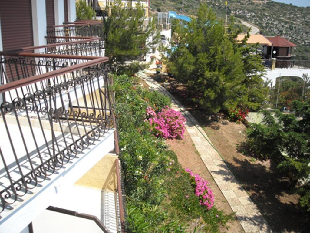 Blue Beach Agios Nikolaos  Bagian luar foto