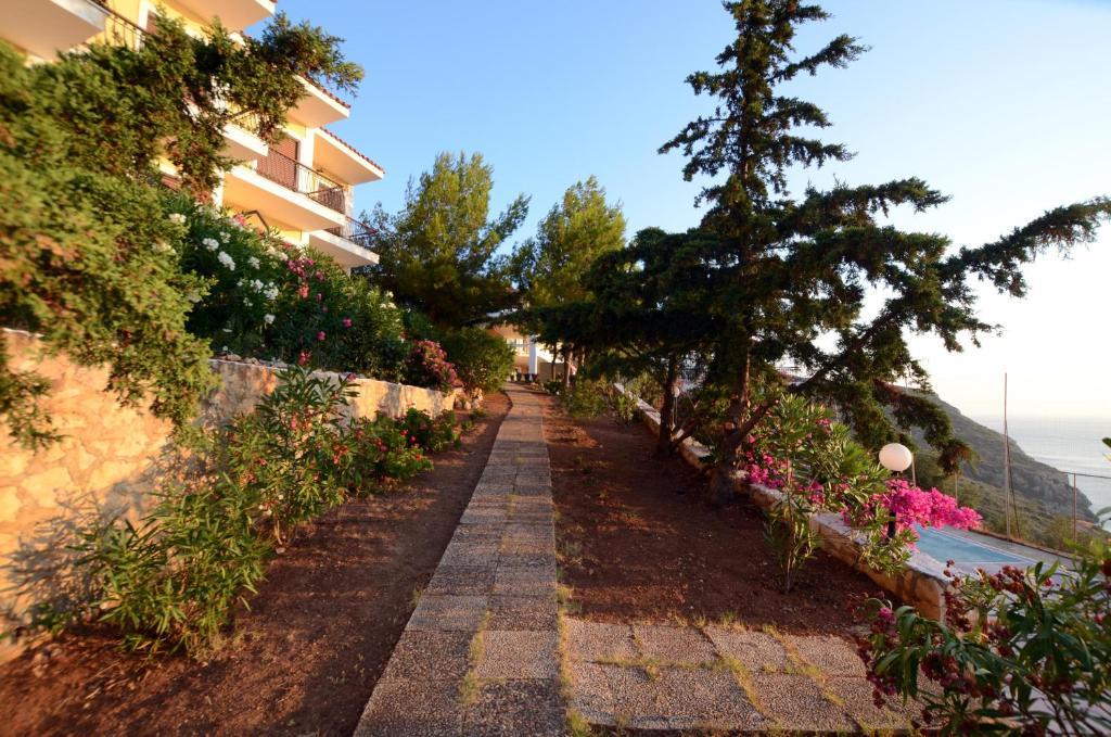 Blue Beach Agios Nikolaos  Bagian luar foto